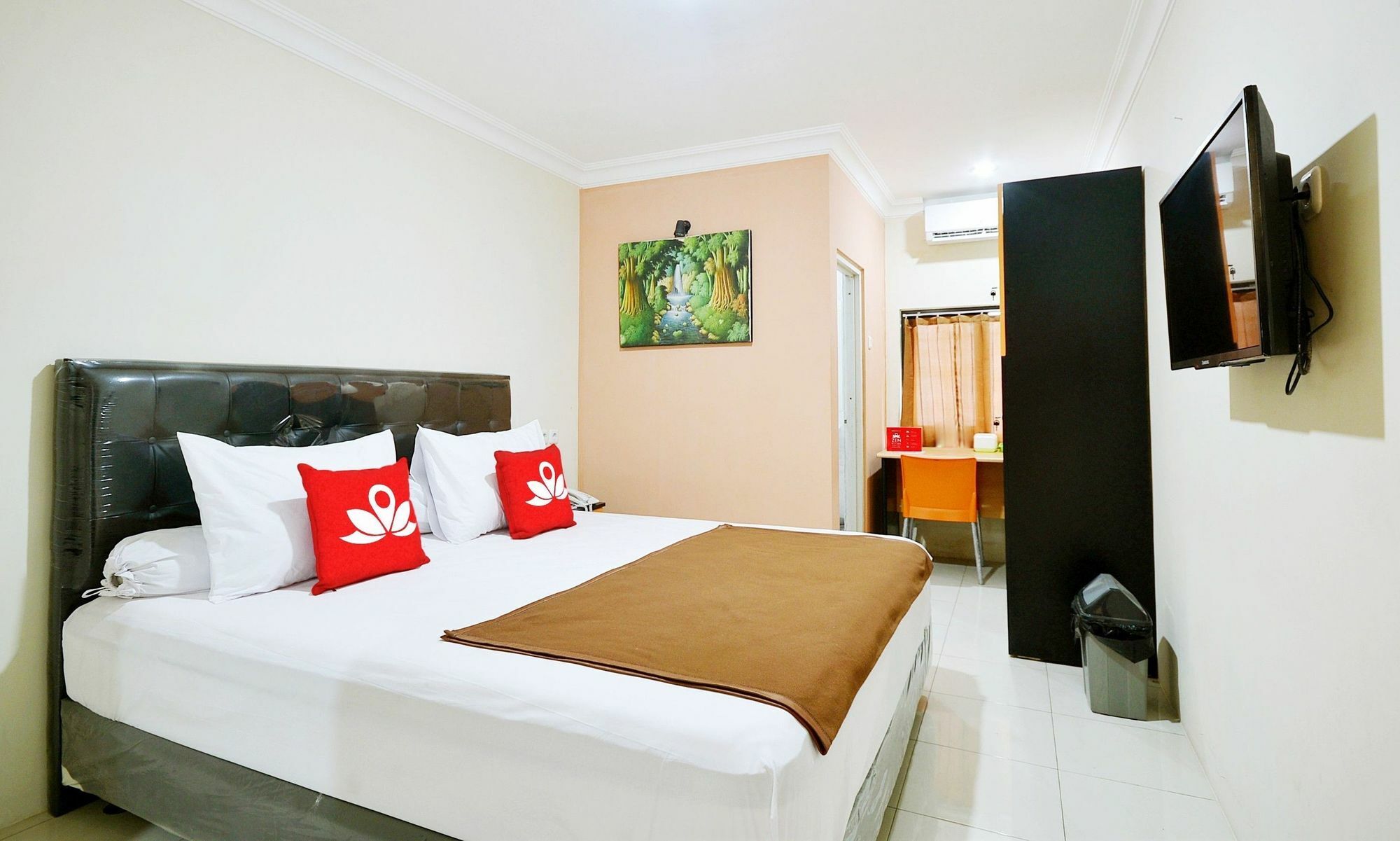 Zen Rooms Kuningan Syariah Jakarta Exteriör bild