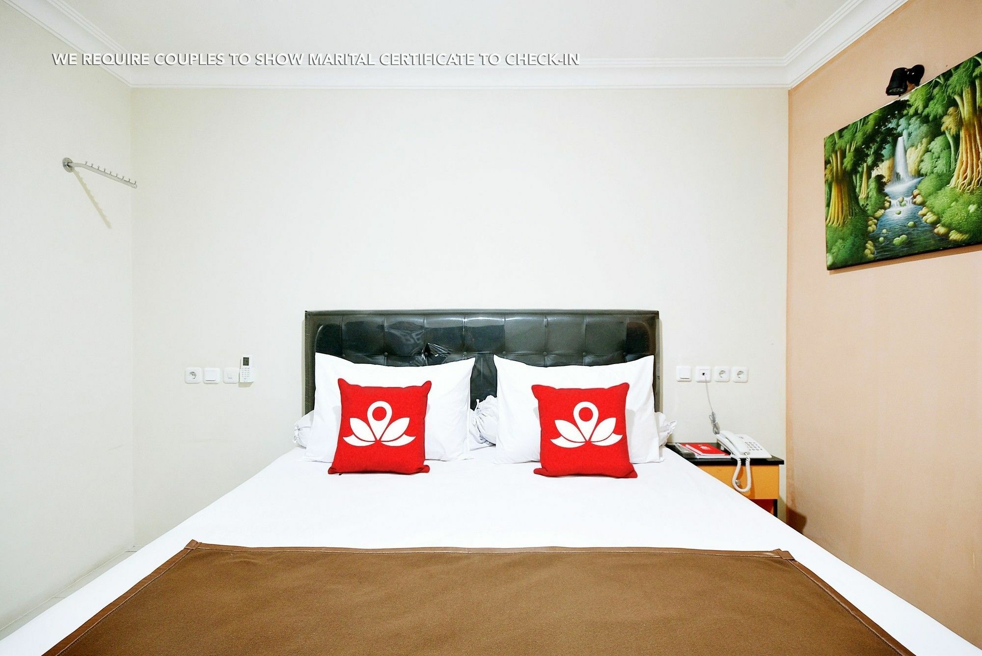 Zen Rooms Kuningan Syariah Jakarta Exteriör bild